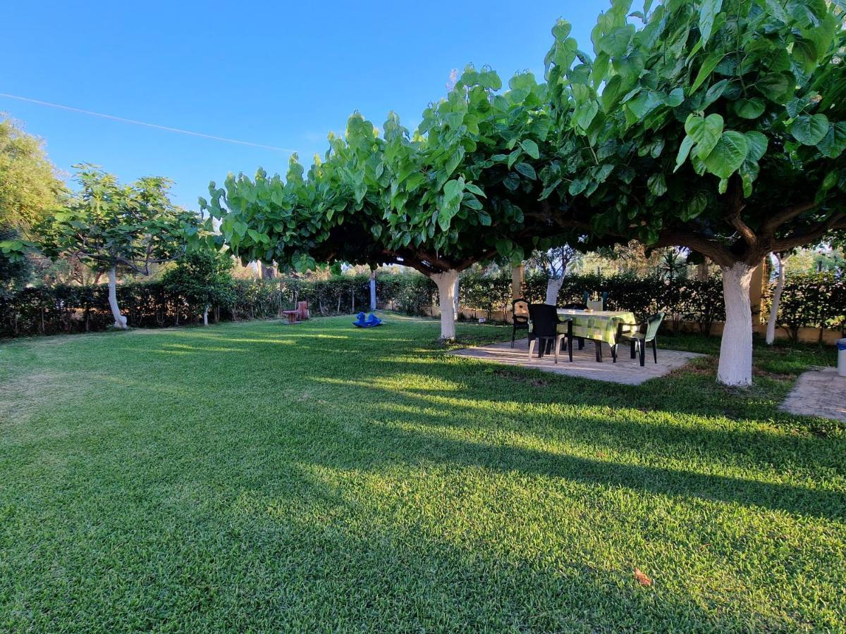 Ríza Lemi Apartments מראה חיצוני תמונה