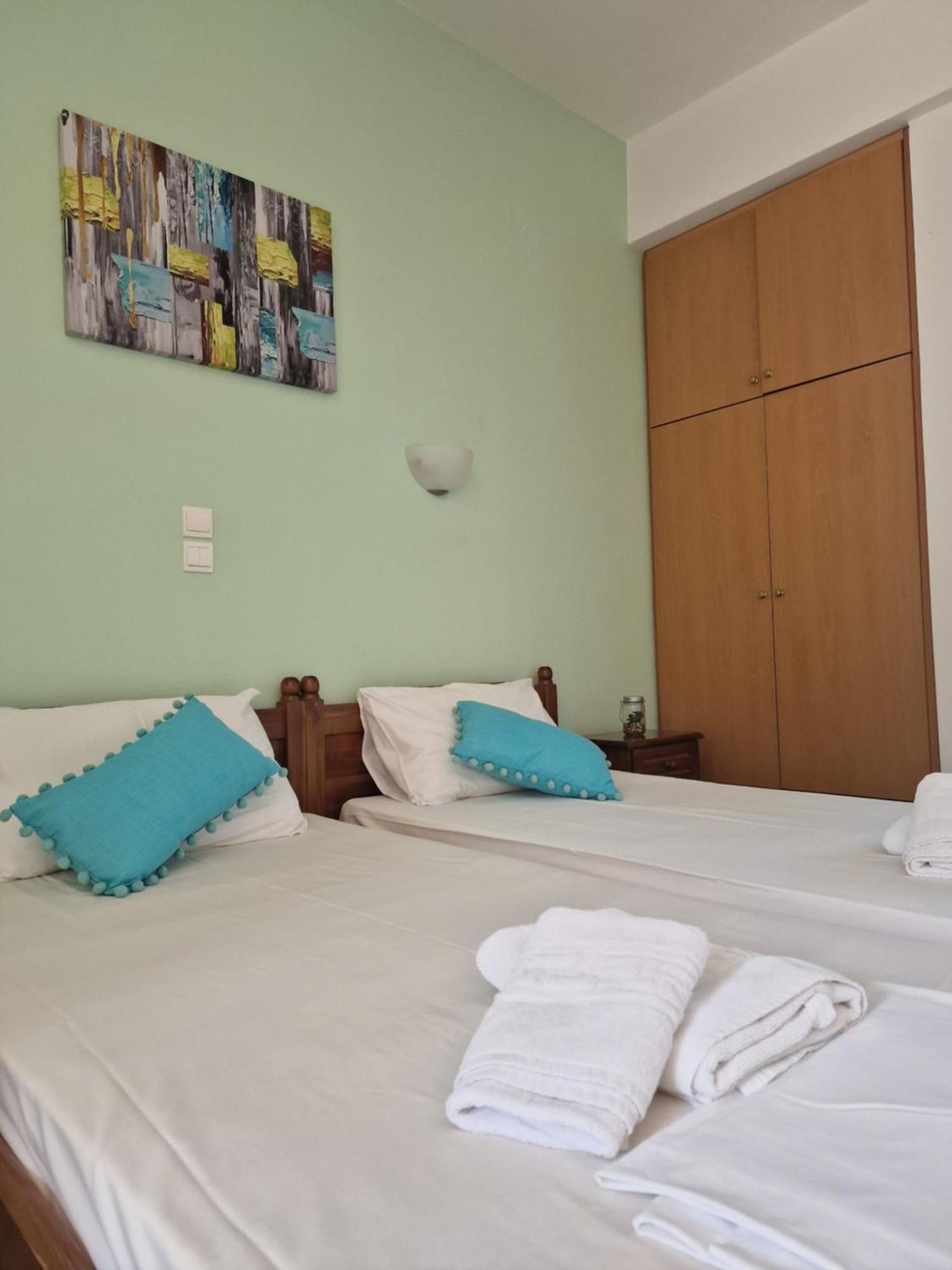 Ríza Lemi Apartments מראה חיצוני תמונה